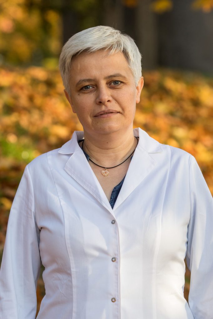 dr Krystyna Ślusarczyk